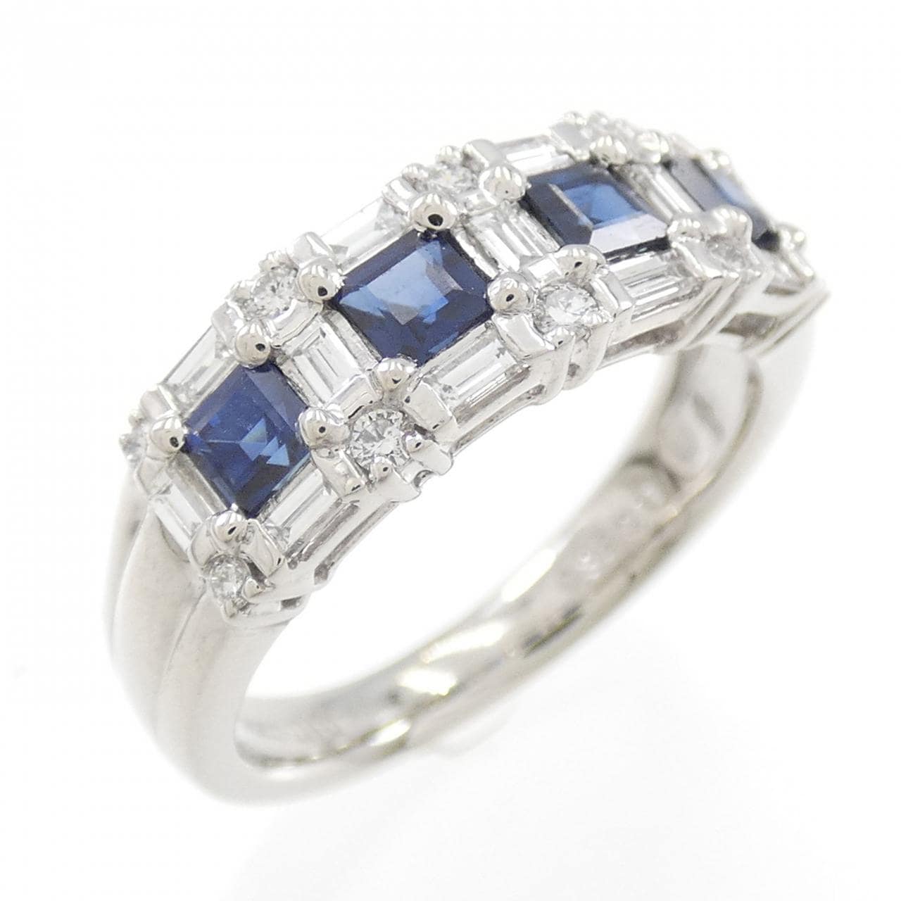 PT900 サファイヤ リング 0.80CT