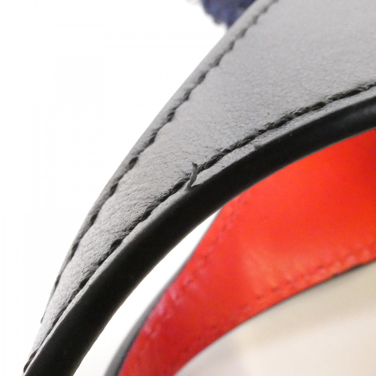 クリスチャンルブタン カバタ ミニ 1255259 バッグ