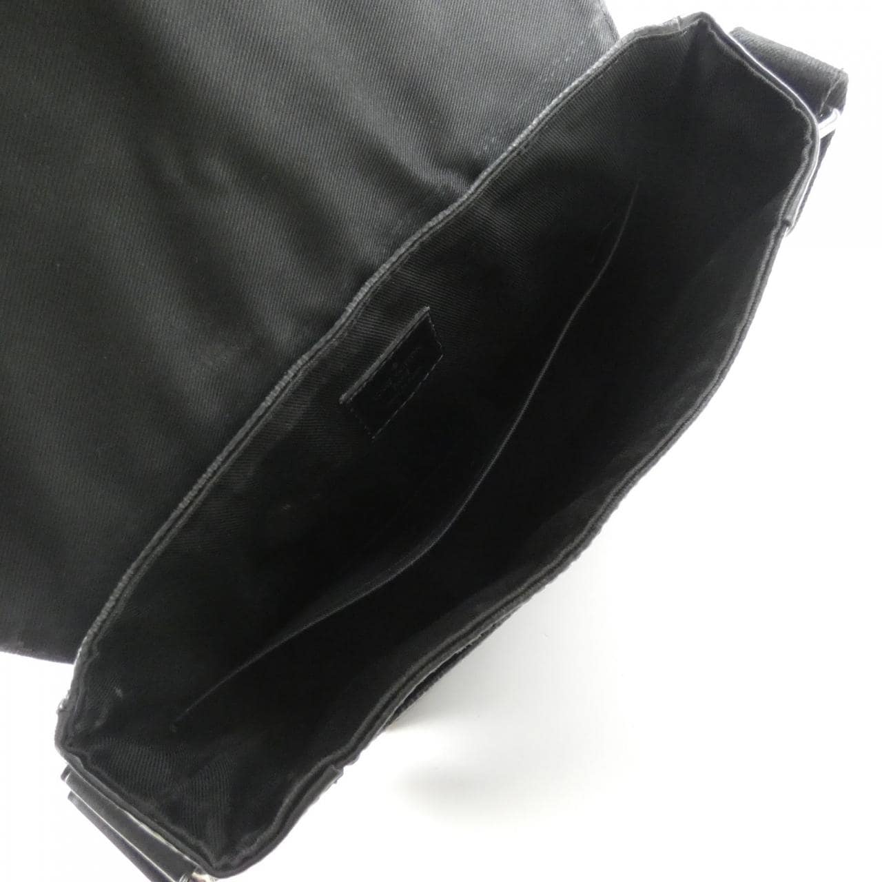 ルイヴィトン ダミエ グラフィット ディストリクト PM N41028 ショルダーバッグ