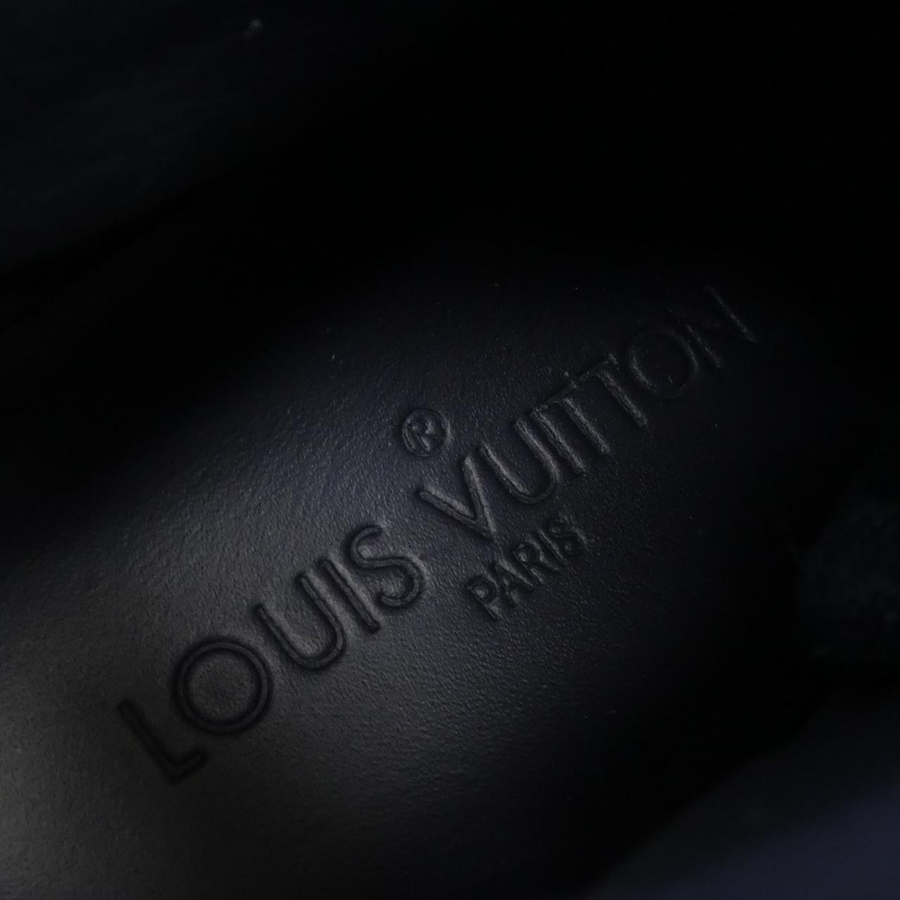 ルイヴィトン LOUIS VUITTON スニーカー