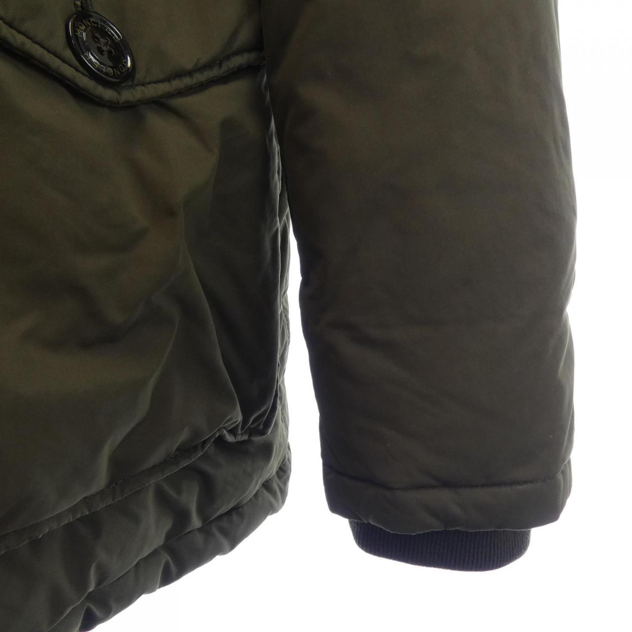モンクレール MONCLER CHATEAUBRIANT ダウンジャケット