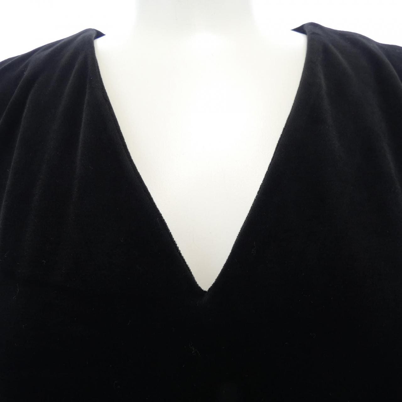 ヴェロアノワール VELOUR NOIR 39131 ワンピース