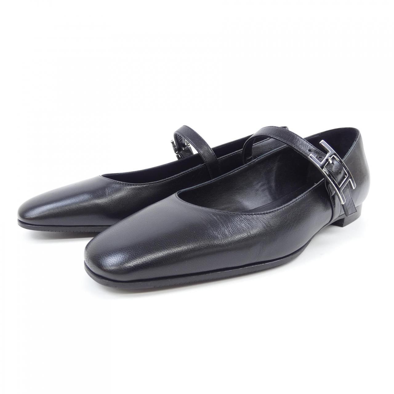 エルメス HERMES ジェーン アピバックル 242047Z フラットシューズ