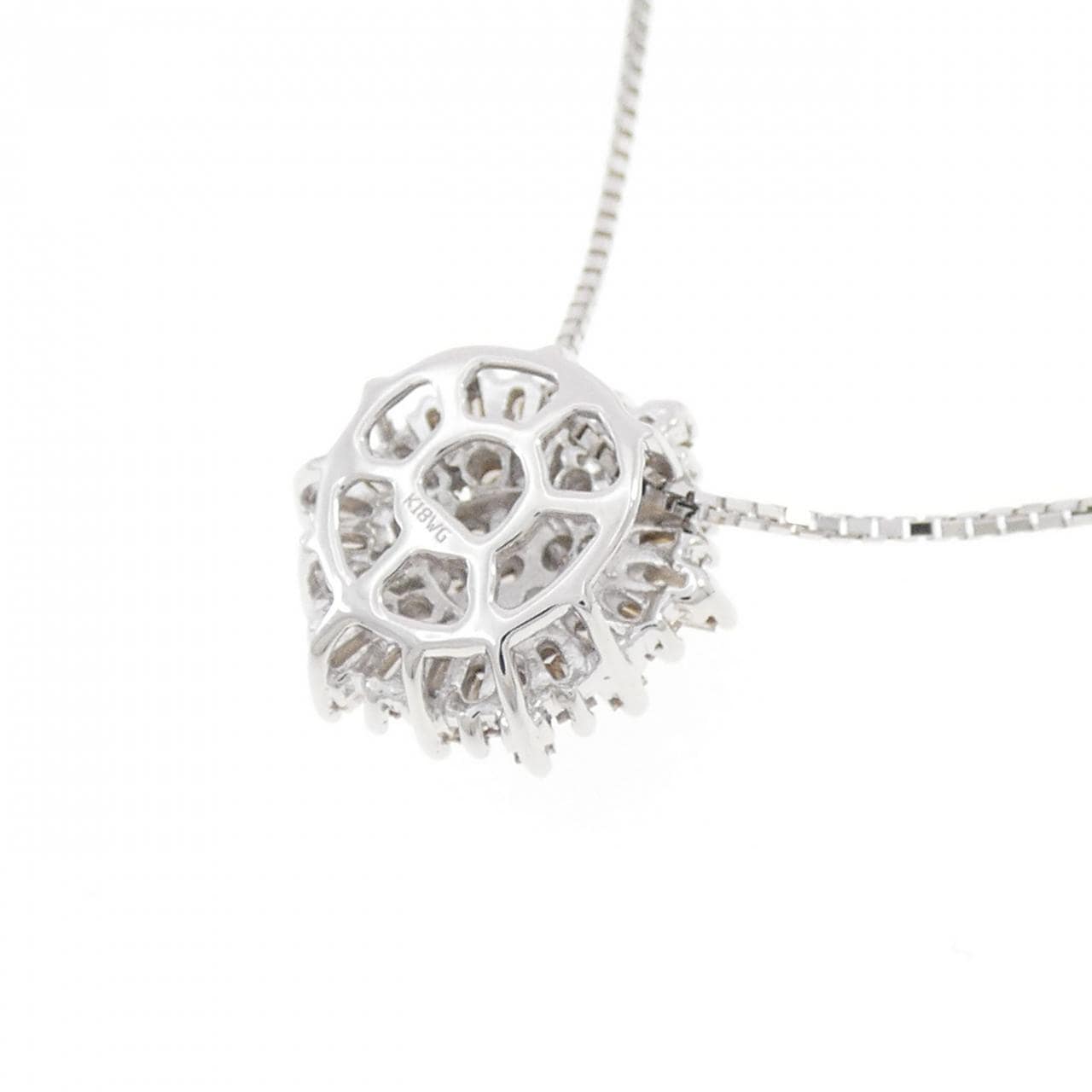 K18WG Diamond necklace