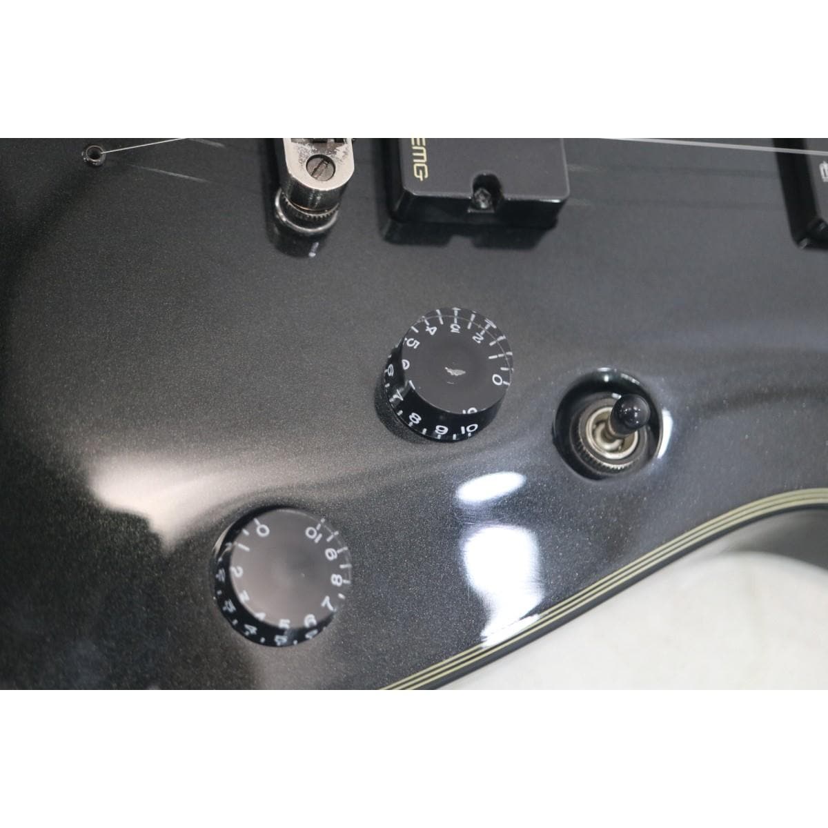 ＳＣＨＥＣＴＥＲ　　ＤＡＭＩＥＮ　ＥＬＩＴＥ　７