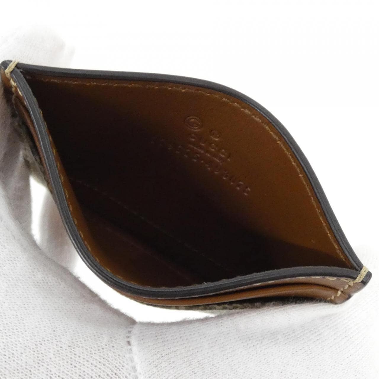 グッチ 779775 KHNKG カードケース