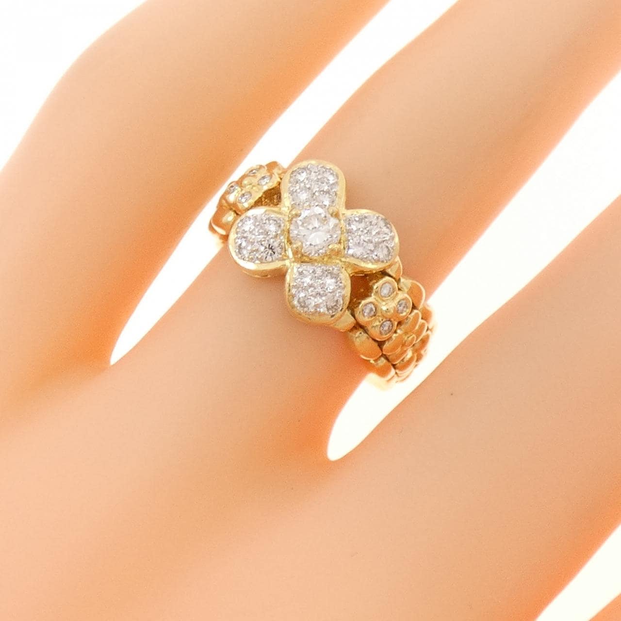 K18YG フラワー ダイヤモンド リング 0.14CT