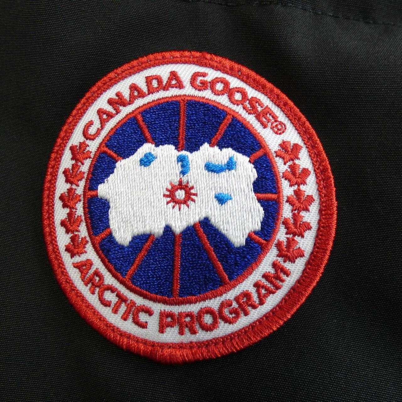 カナダグース CANADA GOOSE ダウンコート