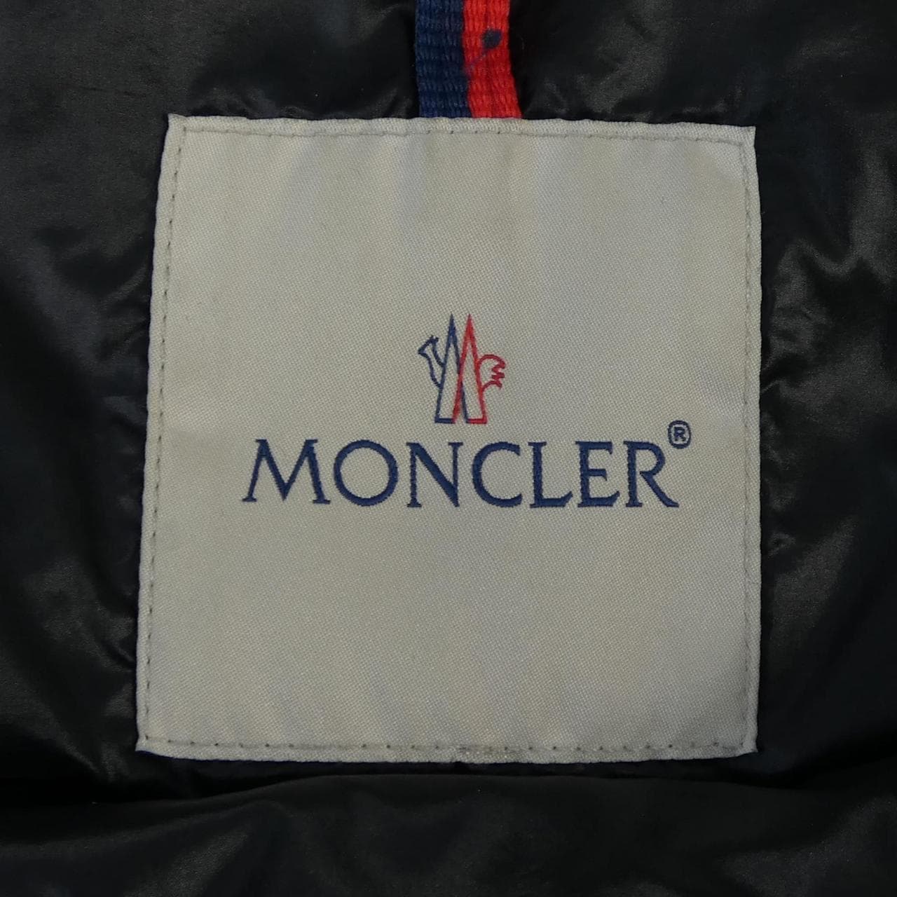 モンクレール MONCLER SERITTE ダウンジャケット