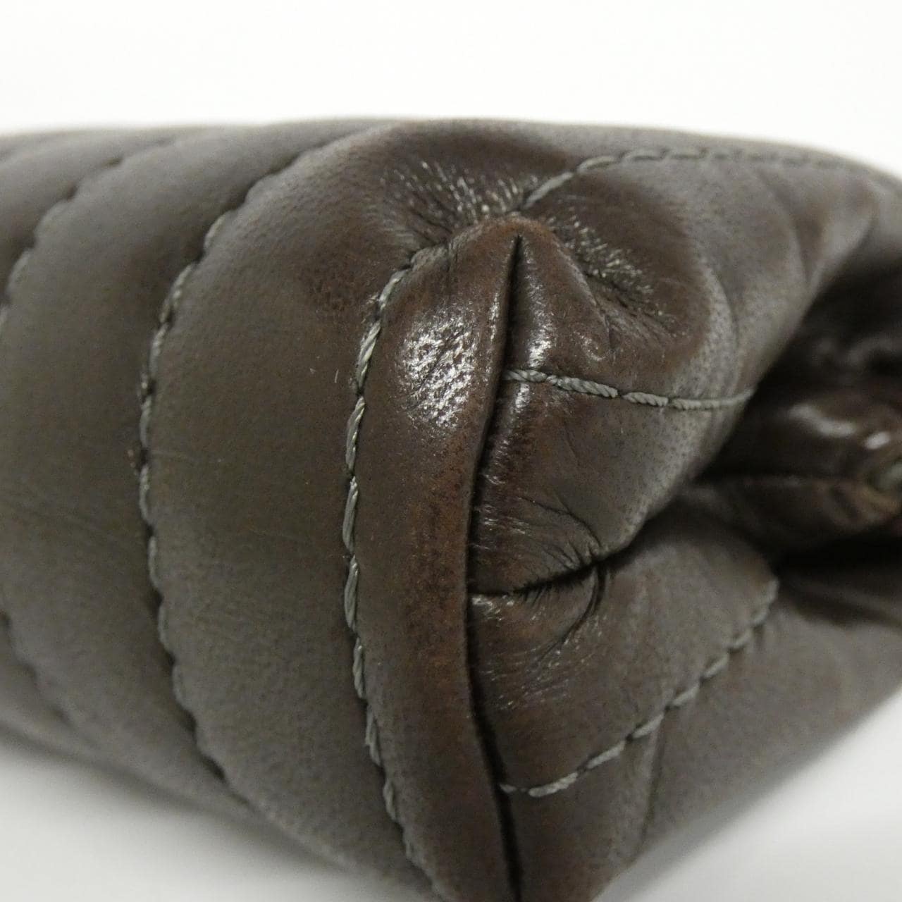 シャネル ニューマドモアゼル ライン バッグ