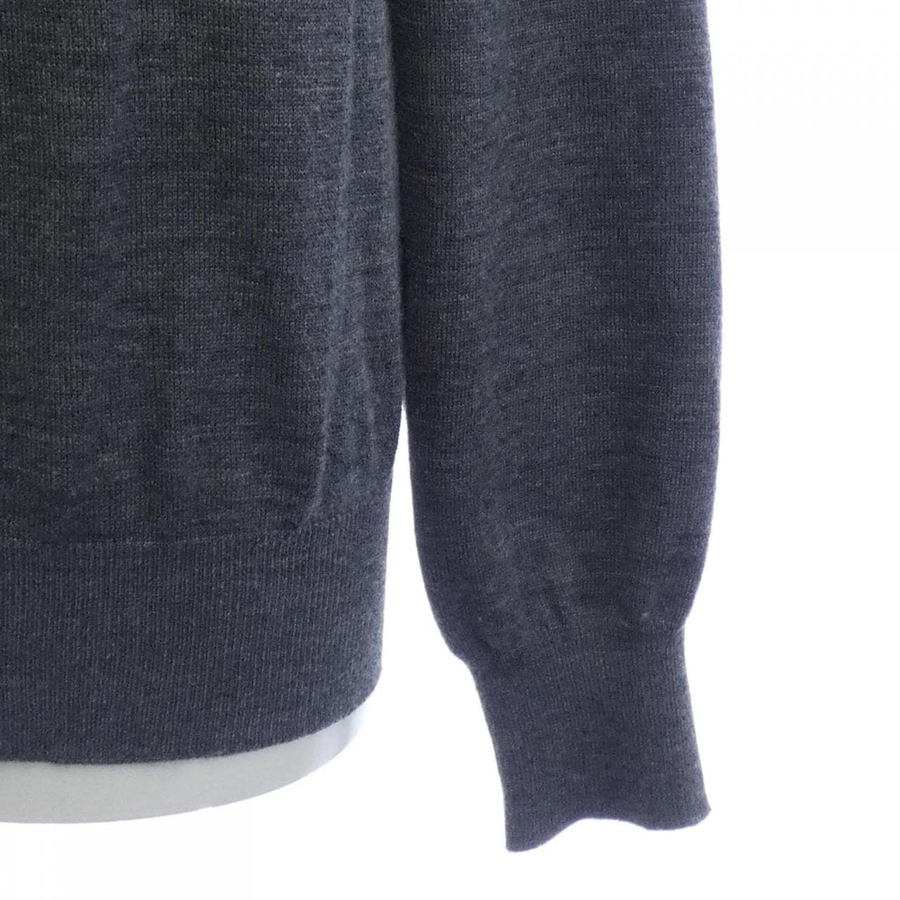 プラダ PRADA トライアングルロゴ P26439 S221 100S ニット