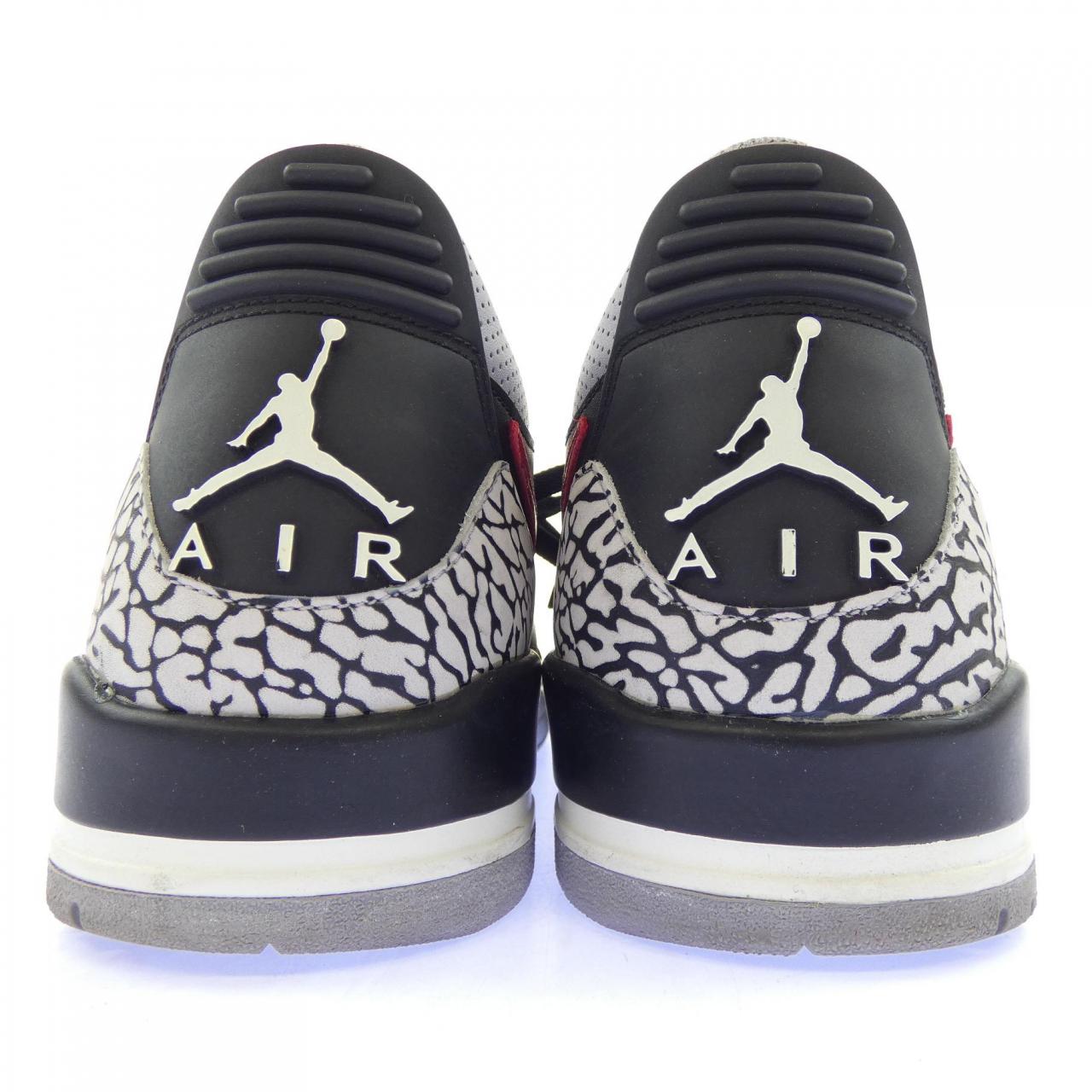 ナイキ ジョーダン NIKE JORDAN CD-7069-006 スニーカー
