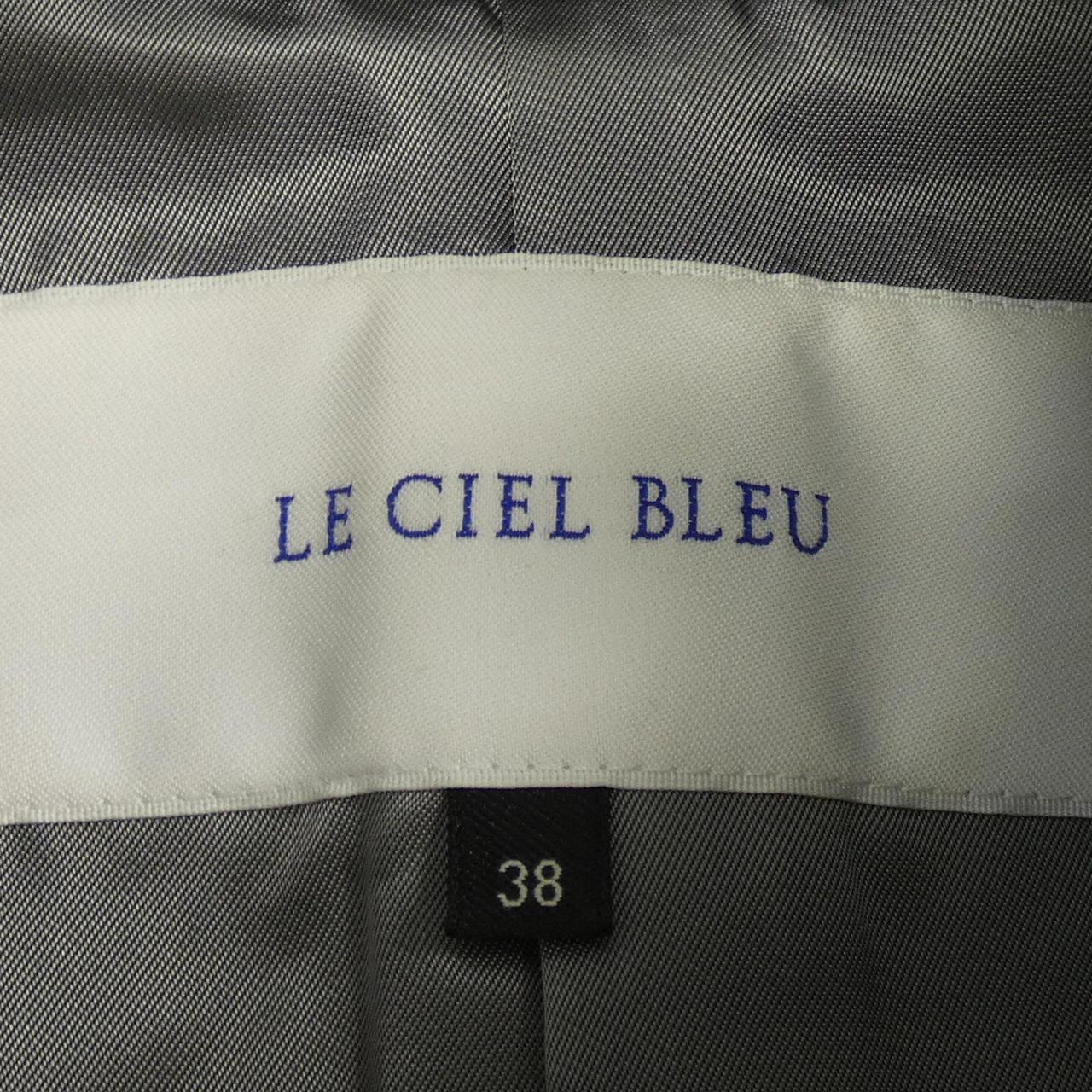 ルシェルブルー LE CIEL BLEU コート