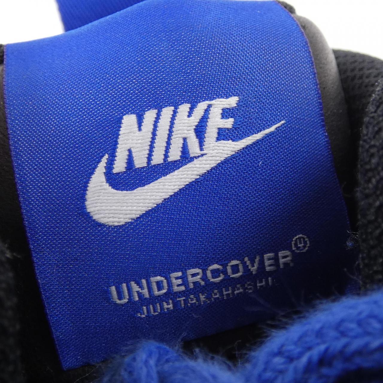 ナイキ NIKE スニーカー