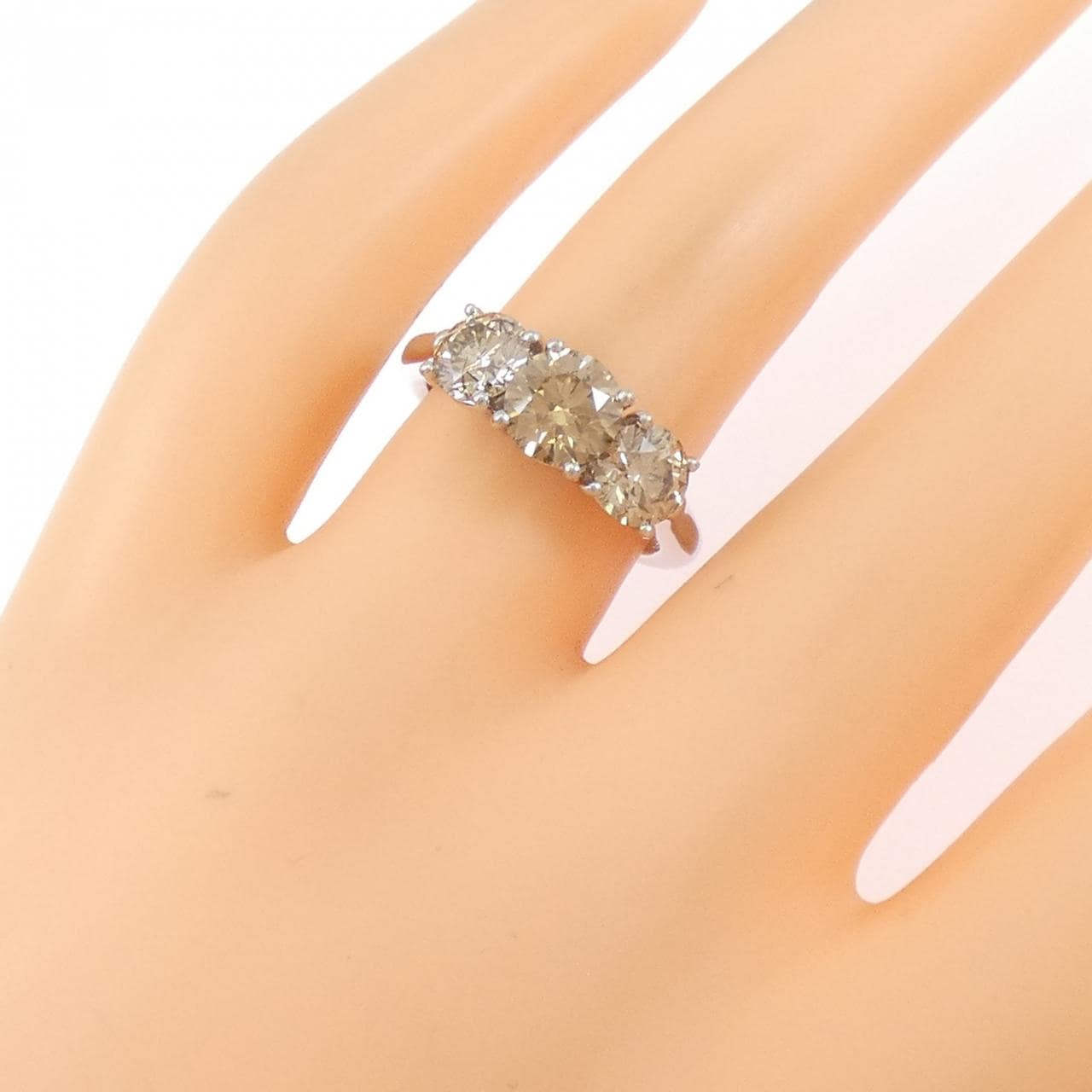 PT900 ダイヤモンド リング 0.984CT