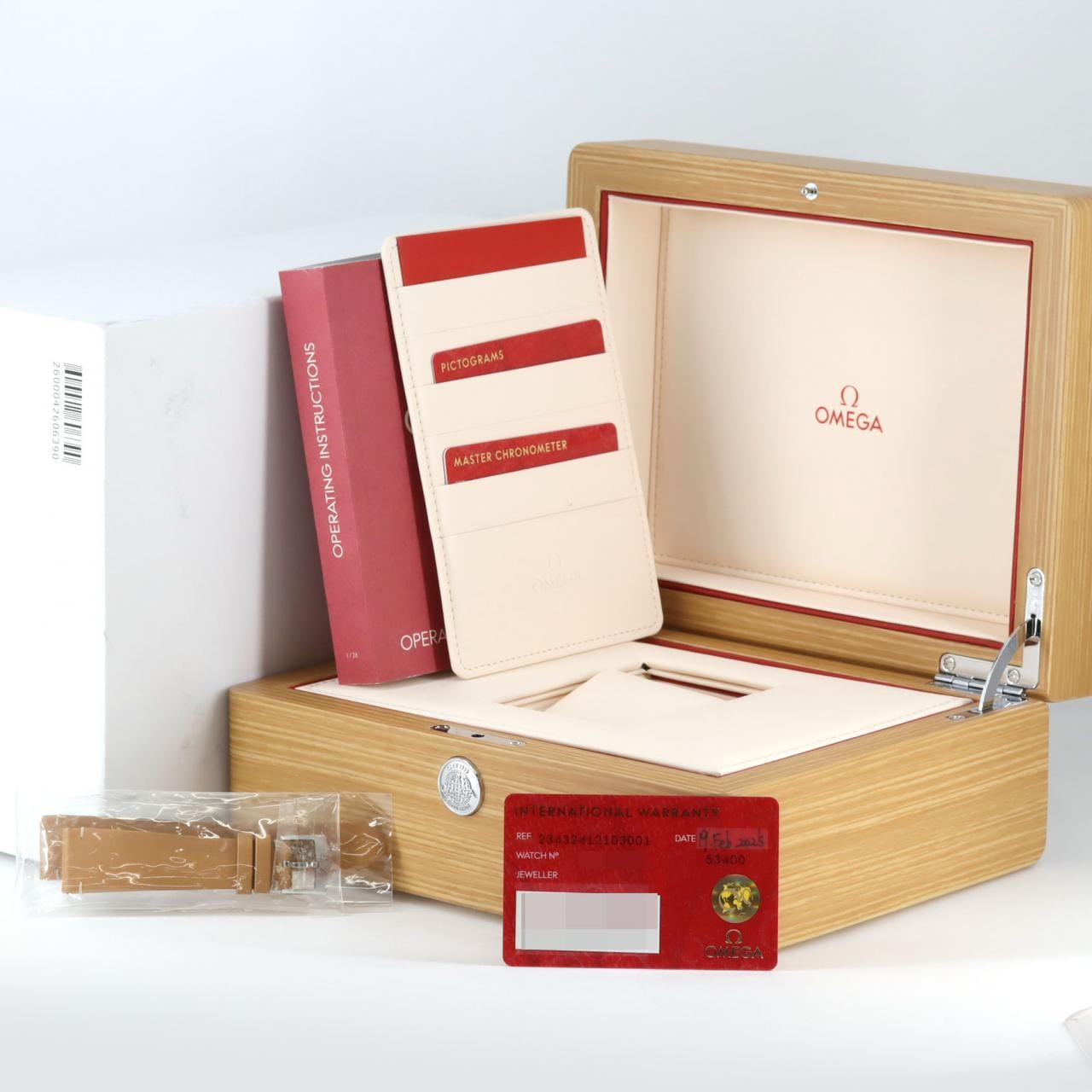 オメガ シーマスター300 234.32.41.21.03.001 SS 自動巻