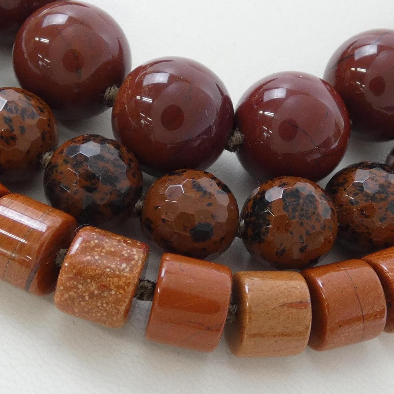 コンツィー Kong qi NECKLACE