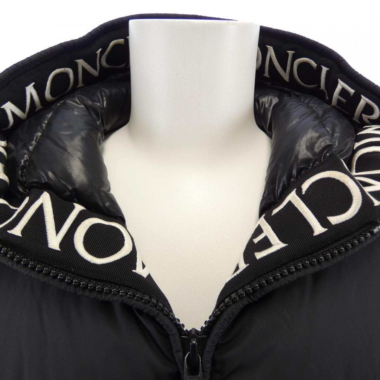 モンクレール MONCLER MONTCLA ダウンジャケット