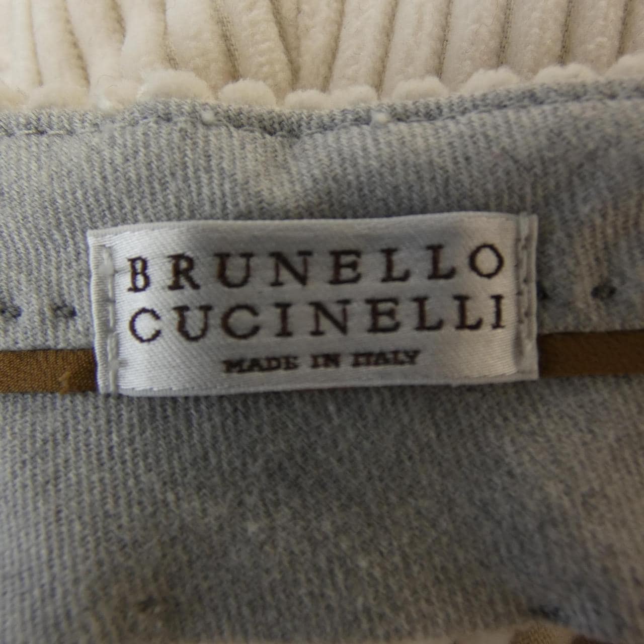 ブルネロクチネリ BRUNELLO CUCINELLI パンツ