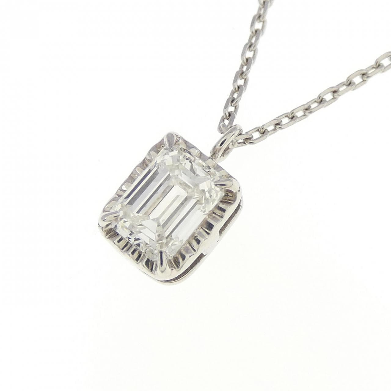 PT ダイヤモンド ネックレス 0.367CT H SI1 エメラルドカット