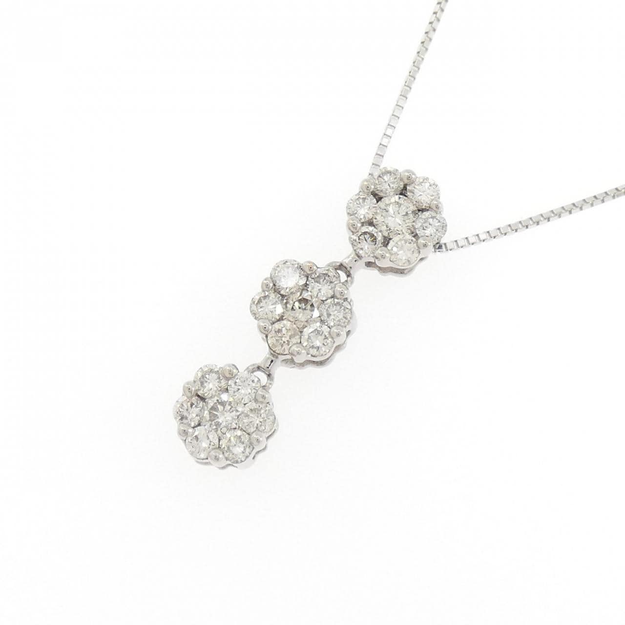 K18WG フラワー ダイヤモンド ネックレス 1.00CT
