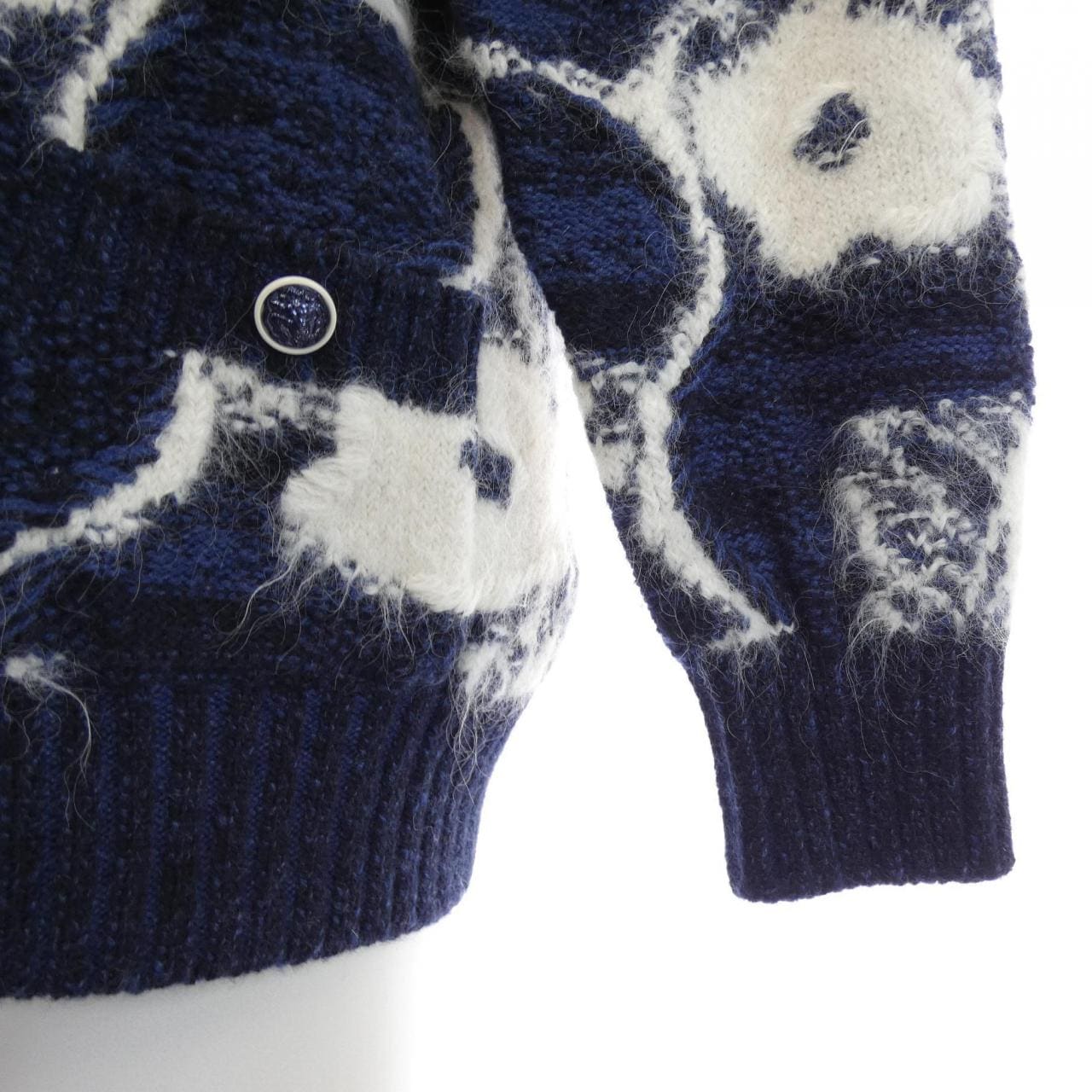 シャネル CHANEL P73573K10554 カーディガン