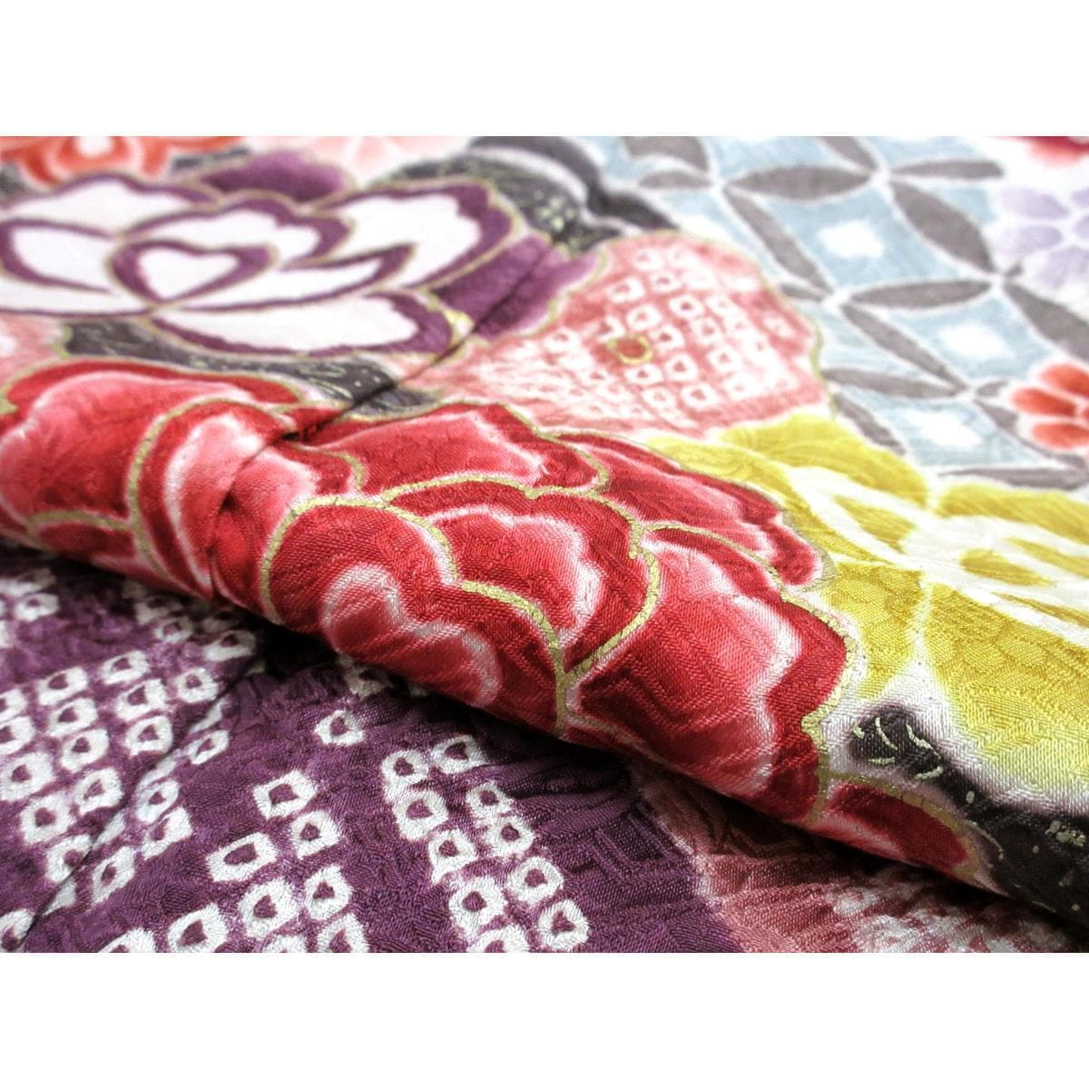 振袖　絞り加工　友禅金彩加工