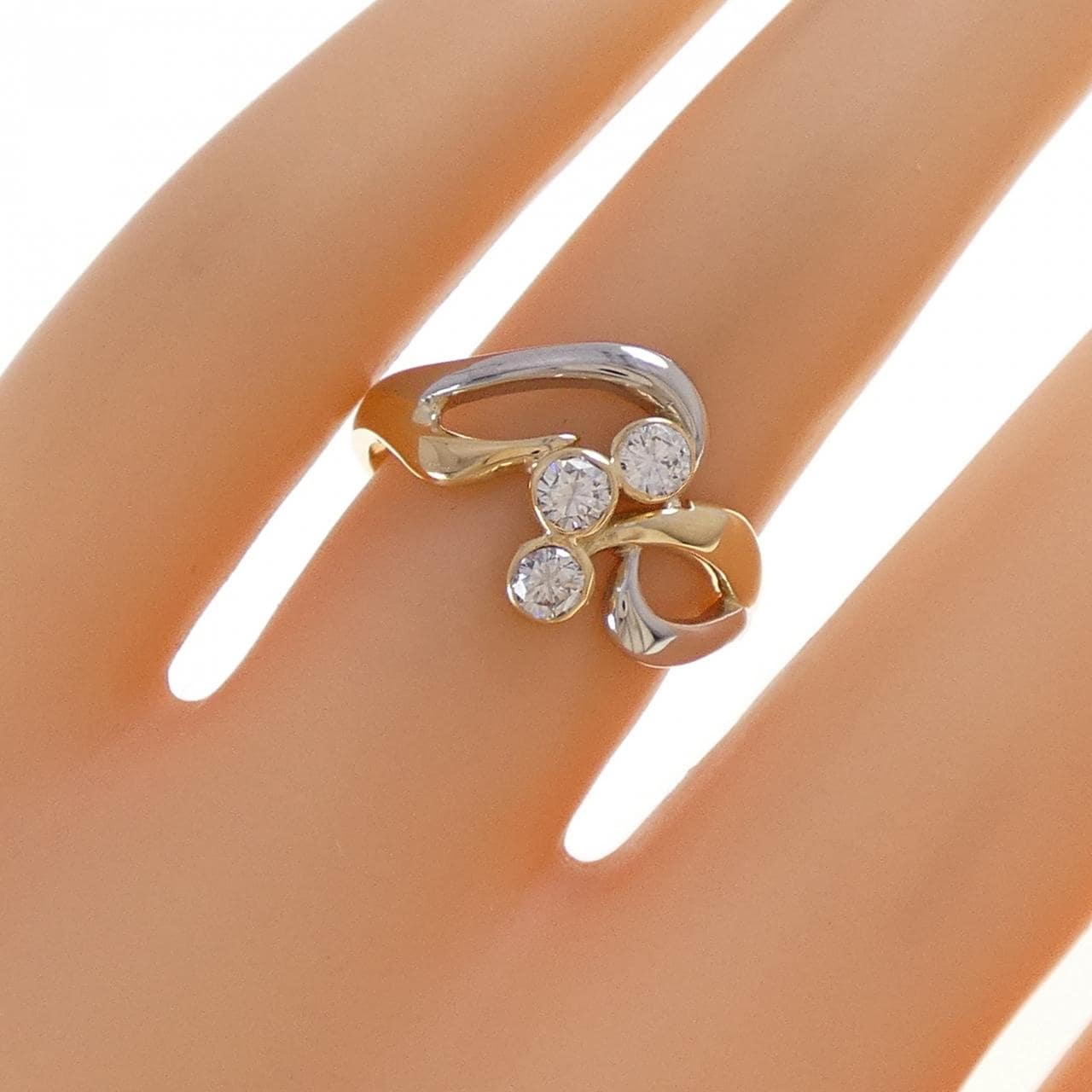 K18YG/PT900 ダイヤモンド リング 0.30CT