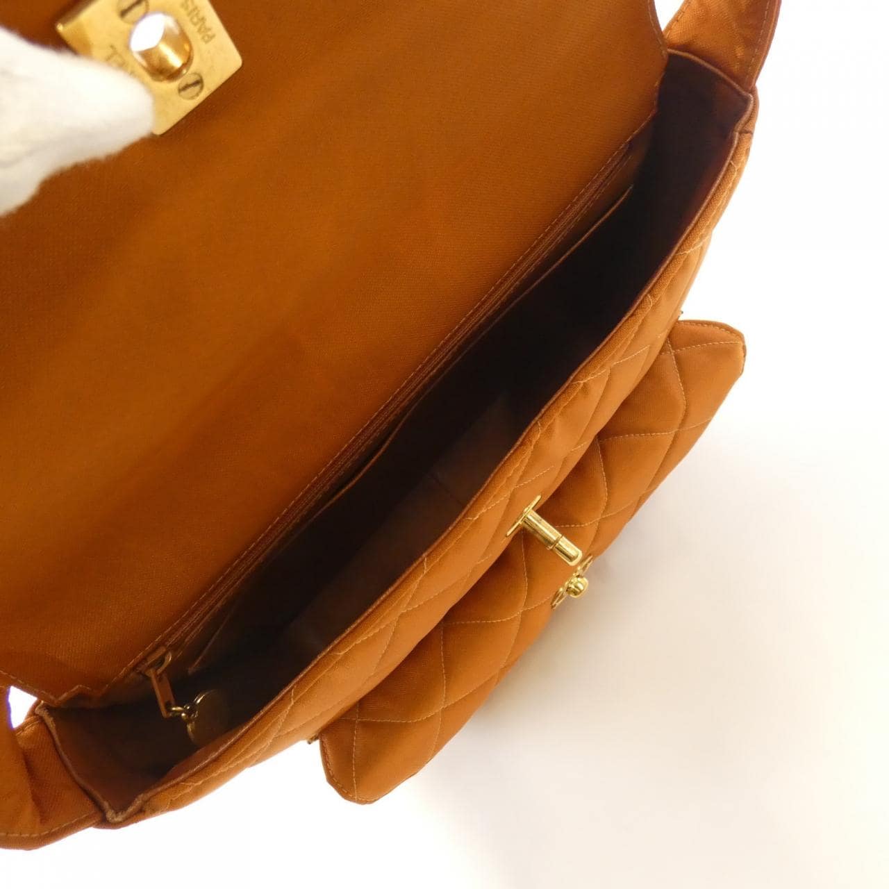 シャネル ショルダーバッグ