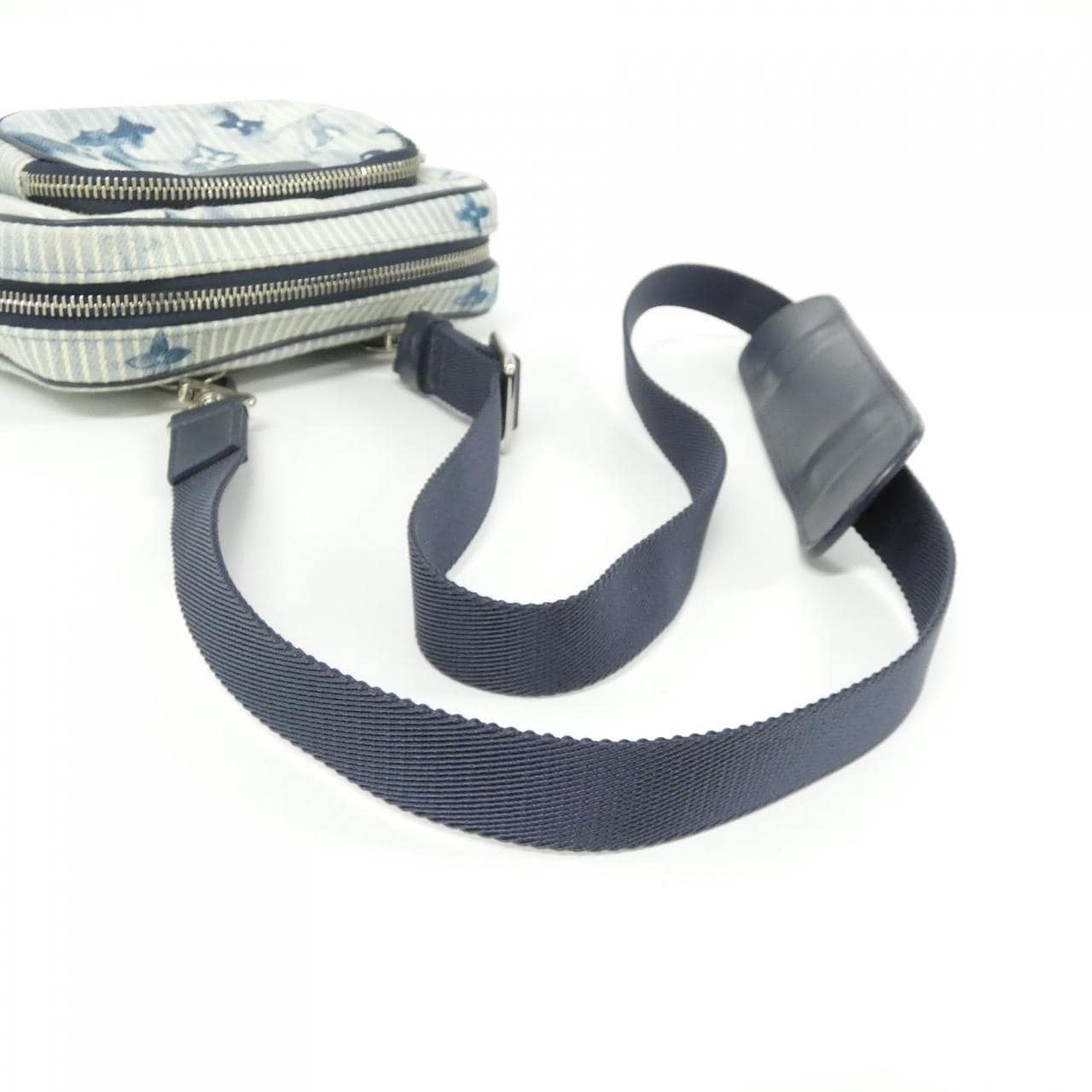 ルイヴィトン ウォーターカラー モノグラム アウトドア ポシェット M80462 ショルダーバッグ