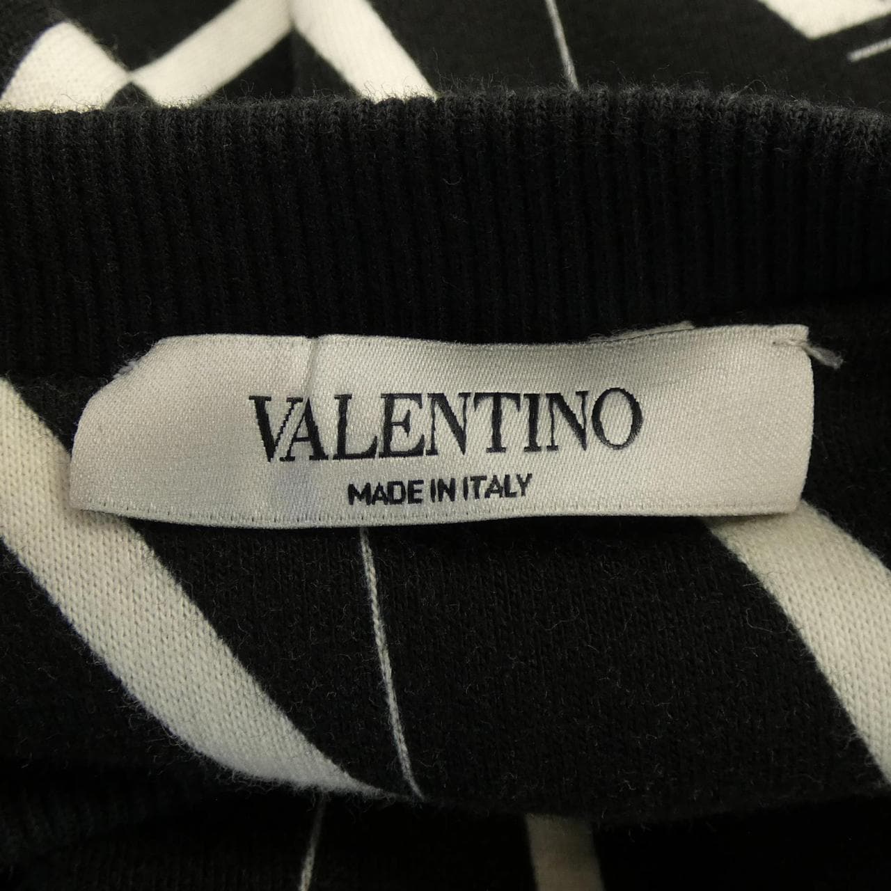 ヴァレンティノ VALENTINO スウェット