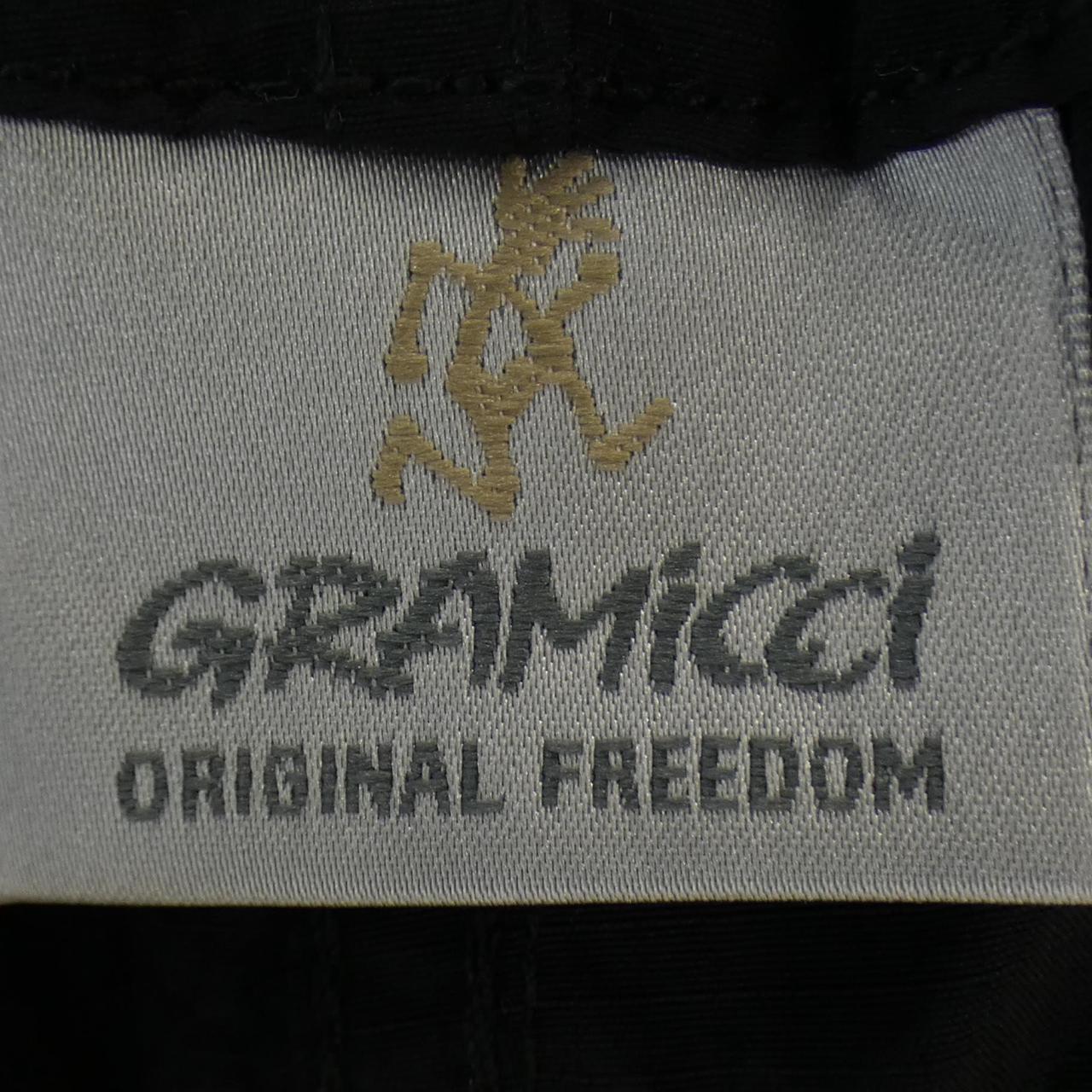 グラミチ GRAMICCI パンツ