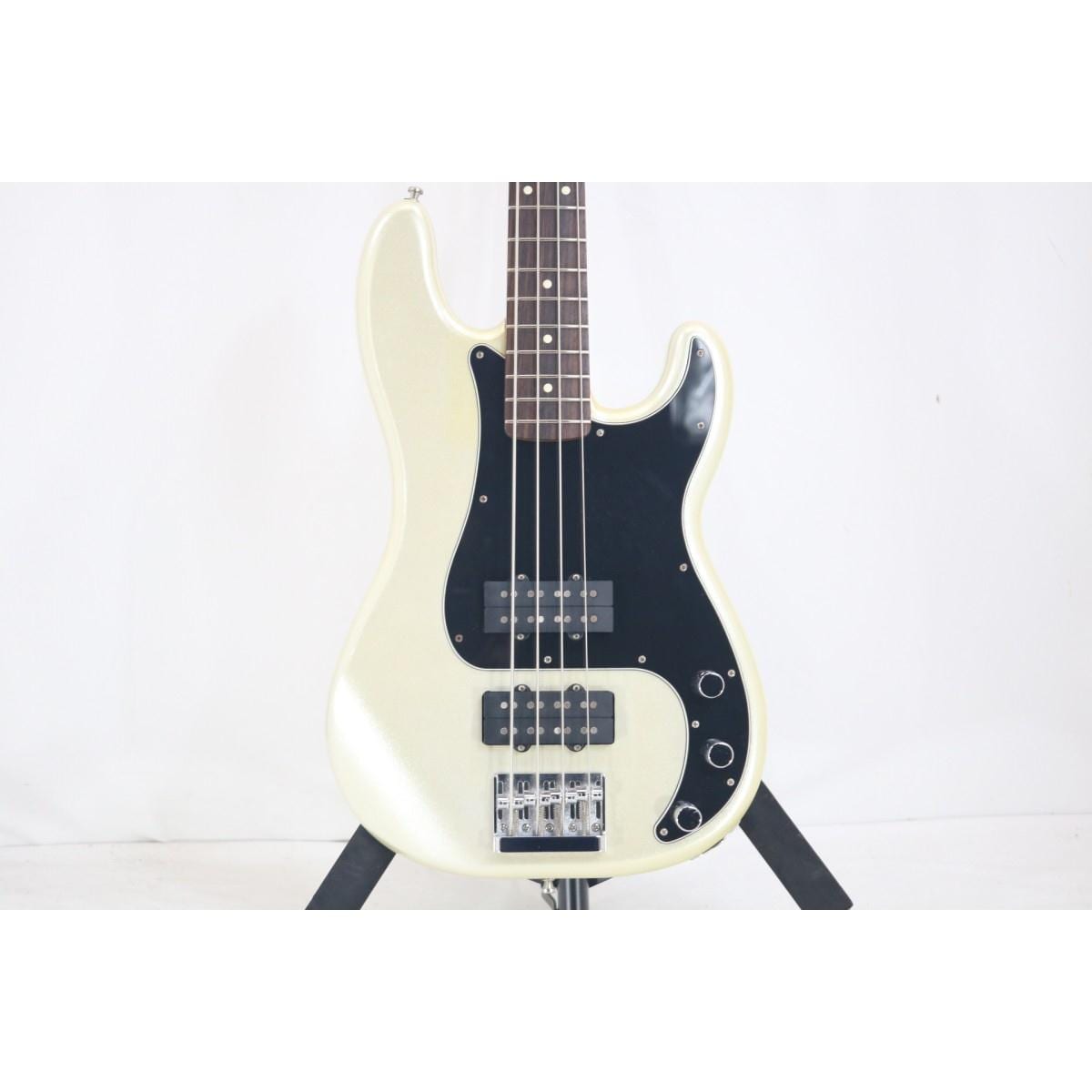 ＦＥＮＤＥＲ　　ＢＬＡＣＫＴＯＰ　ＰＲＥＣＩＳＩＯＮ　ＢＡＳＳ