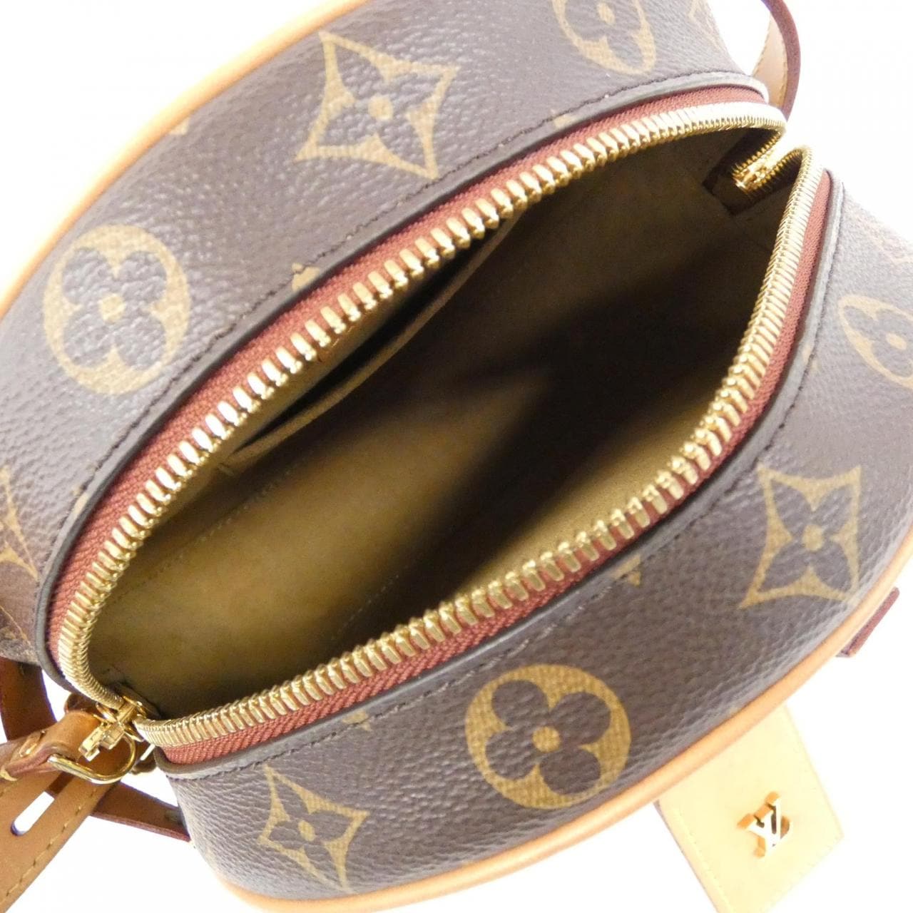 LOUIS VUITTON Monogram Boite Chapeau Soupre MM M45647 Shoulder Bag