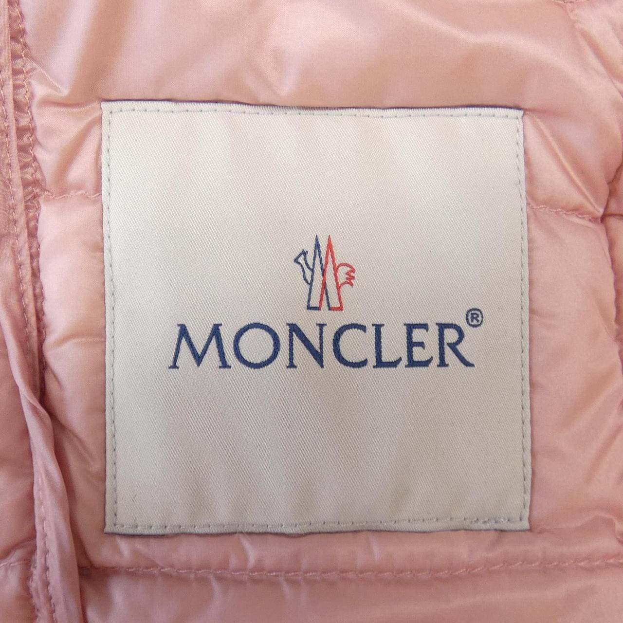 モンクレール MONCLER ダウンジャケット