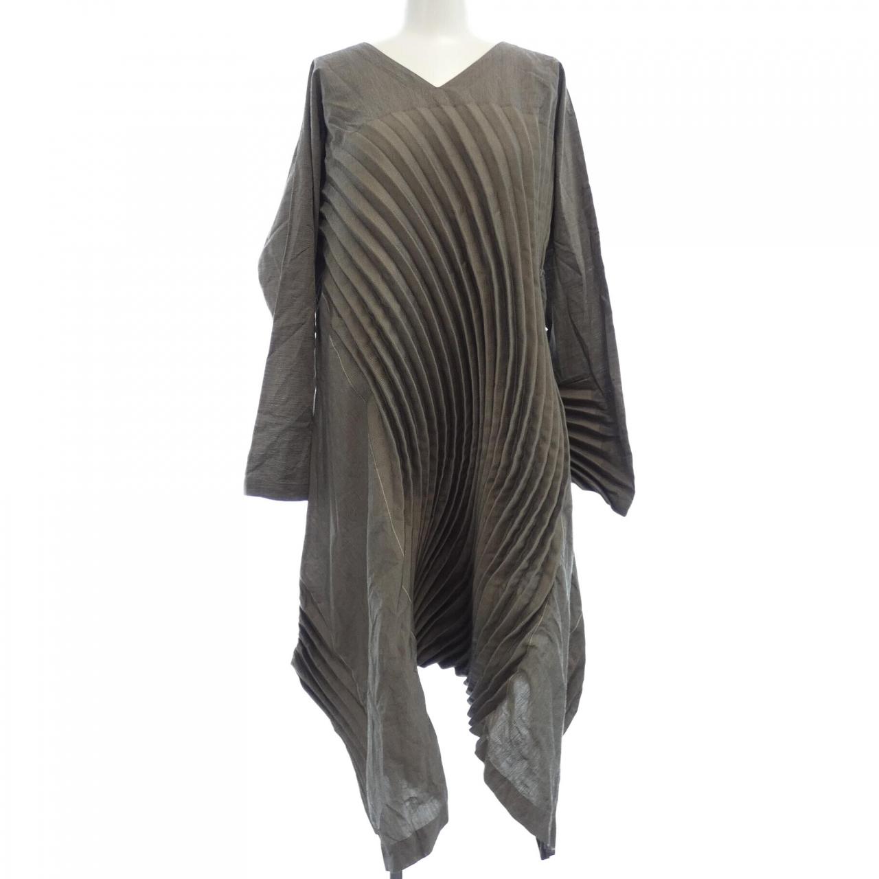イッセイミヤケ ISSEY MIYAKE 2021 IM13FT134 チュニック