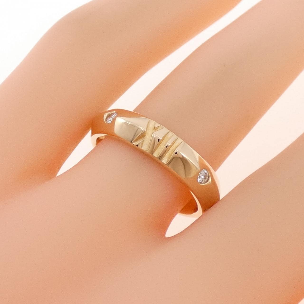 ティファニー アトラス Xクローズド ナロー リング 0.10CT
