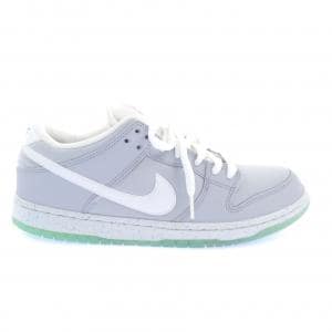 ナイキ NIKE 313170-022 スニーカー