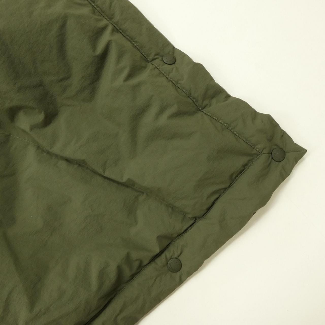 モンクレール ジーニアス MONCLER GENIUS I209R3G00001 ブランケット