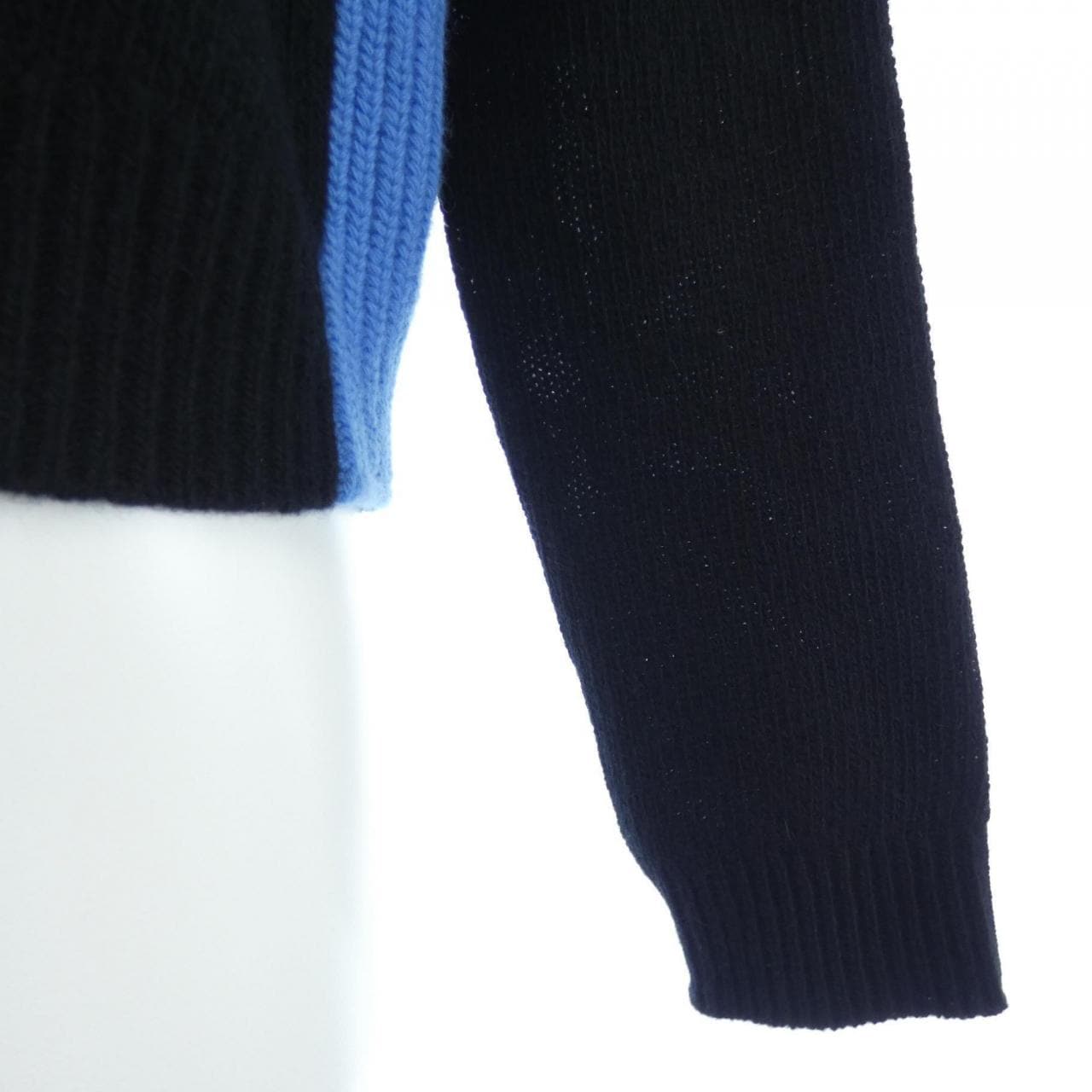 プラダ PRADA P24Z25 R192 1VBL ニット