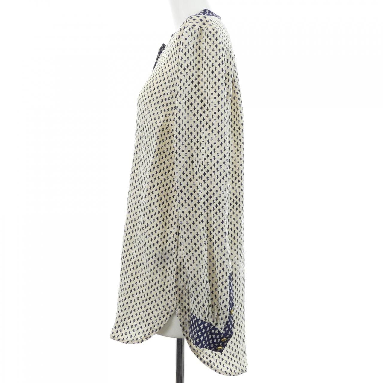 マーク バイ マークジェイコブス Marc by MARC JACOBS トップス