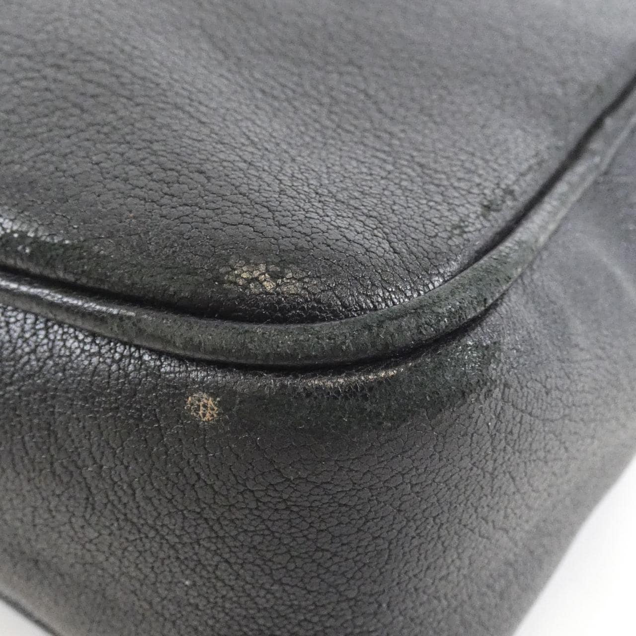 サンローラン ルー 612542 BRM0W ショルダーバッグ