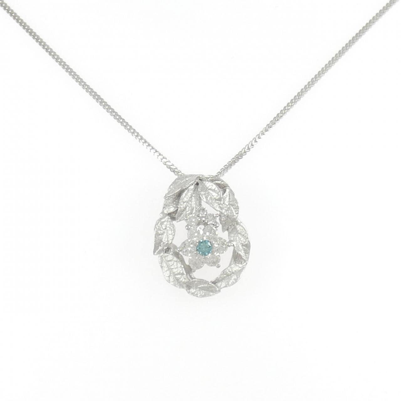 K18WG フラワー ダイヤモンド ネックレス 0.57CT