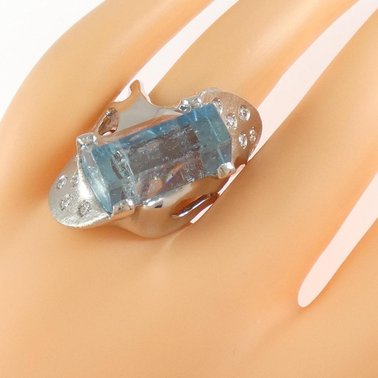 PT900 アクアマリン リング 15.41CT