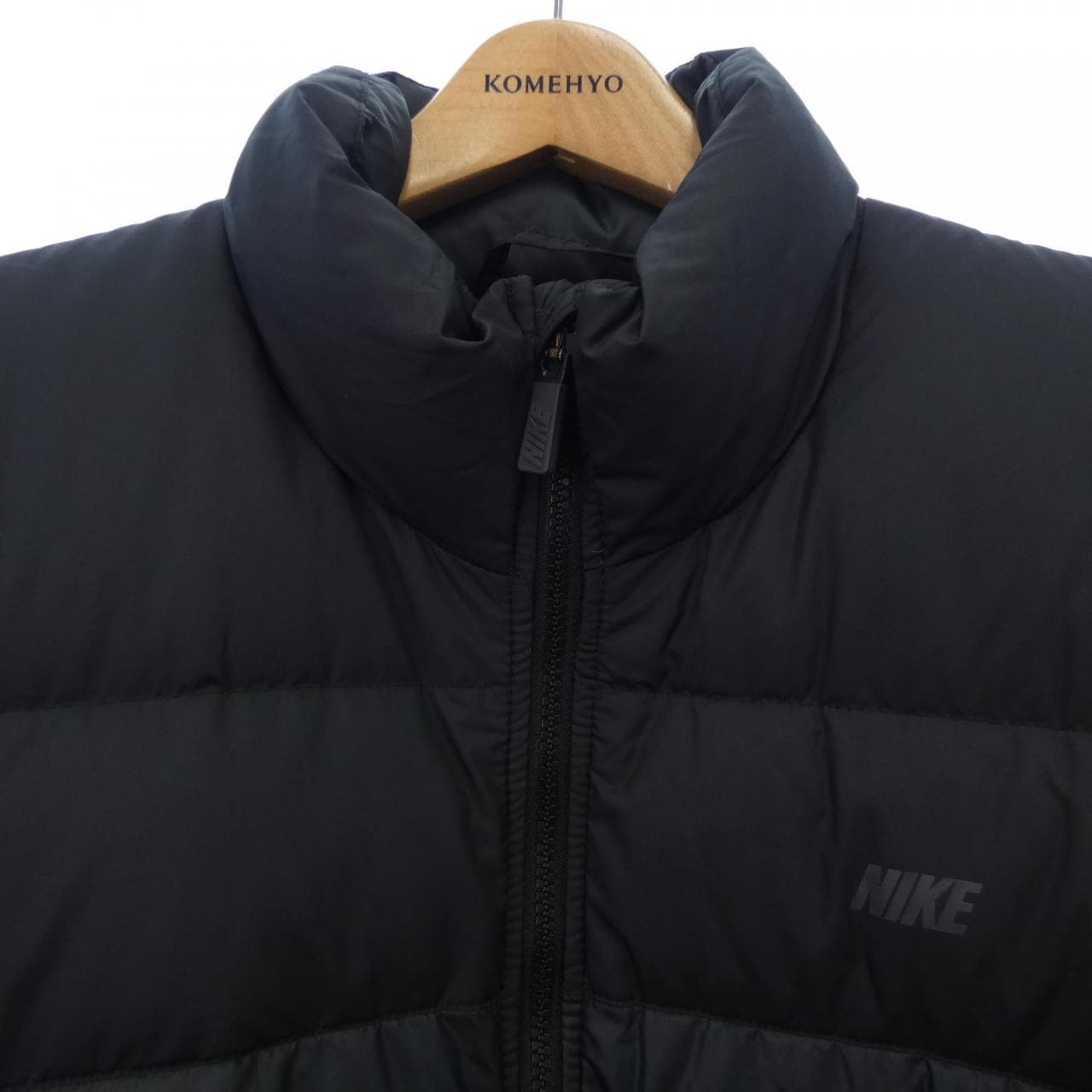 ナイキ NIKE ダウンジャケット