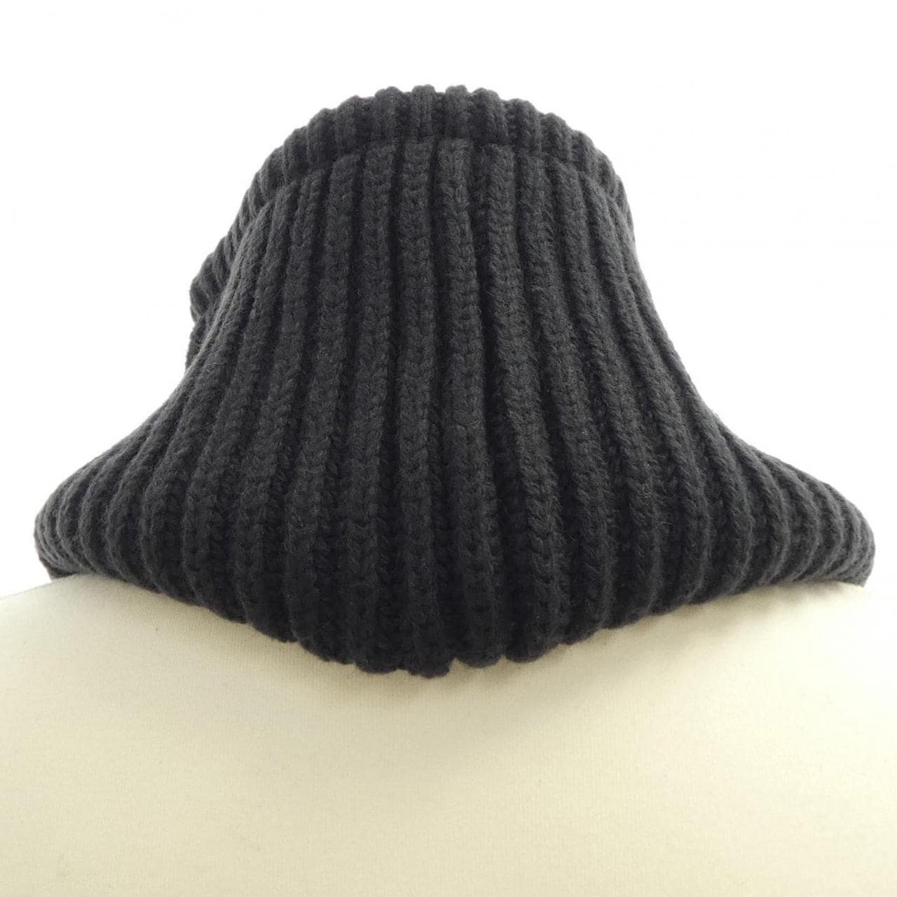 サカイ SACAI CARHEART 25-00998S ネックウォーマー