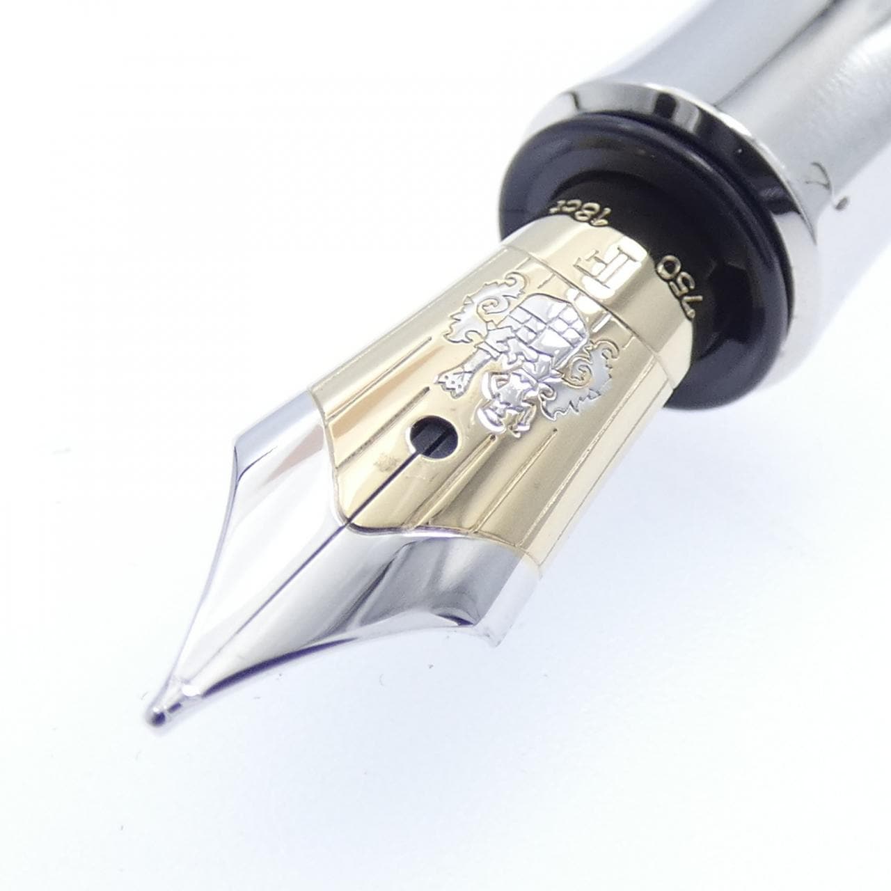 グラフフォンファーバーカステル クラシックコレクショングラナディラ 万年筆