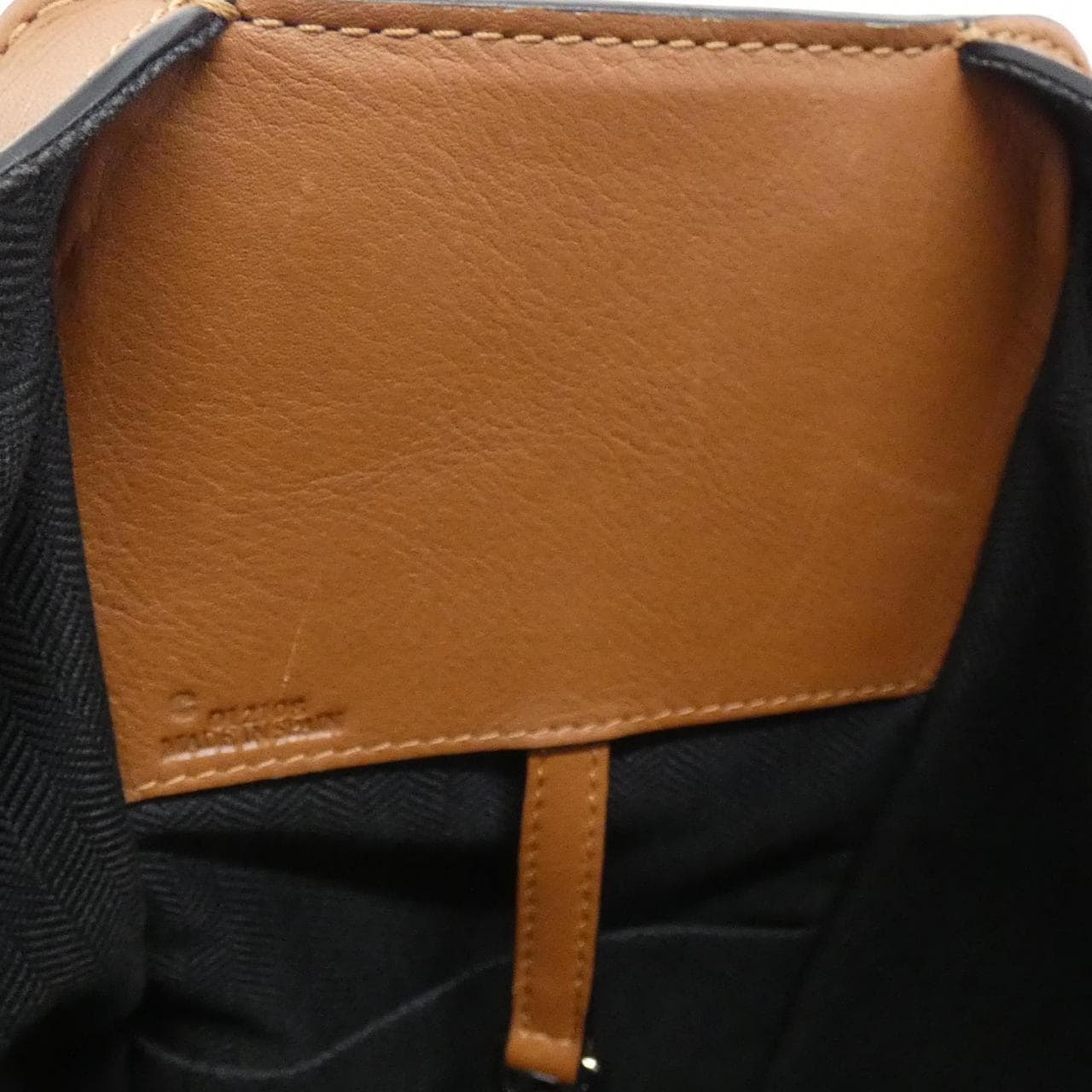 Loewe Hammock 387 30 S35 单肩包