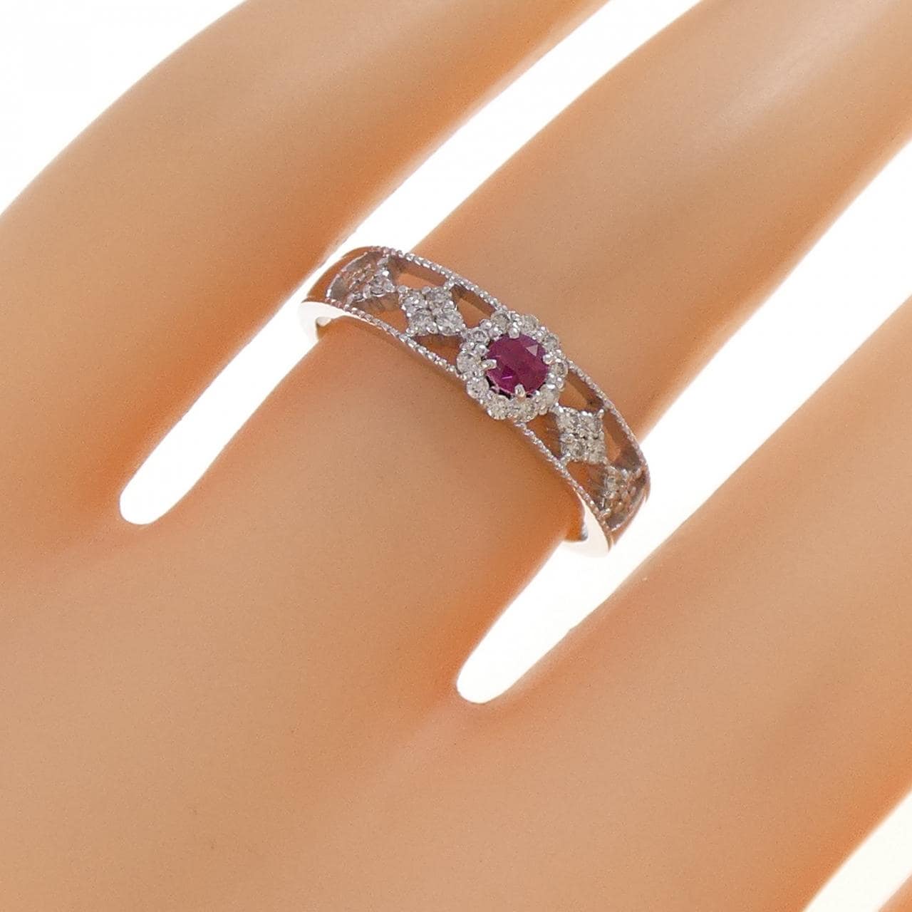 K18WG Ruby Ring 0.15CT