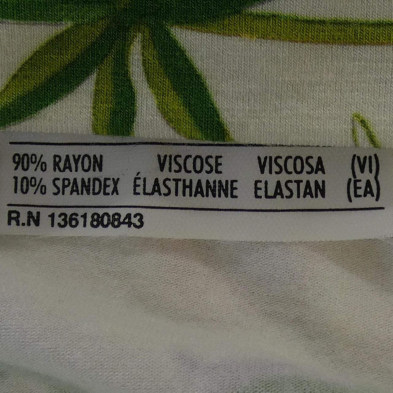 サルヴァトーレフェラガモ SALVATORE FERRAGAMO トップス